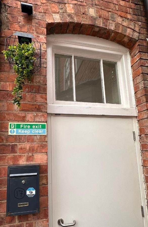 Bee Accommodations Backways Leicester Eksteriør bilde